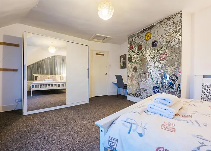 Albert Road Homestay